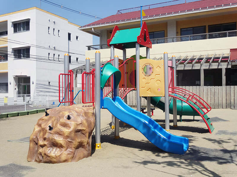 あから保育園園庭遊具
